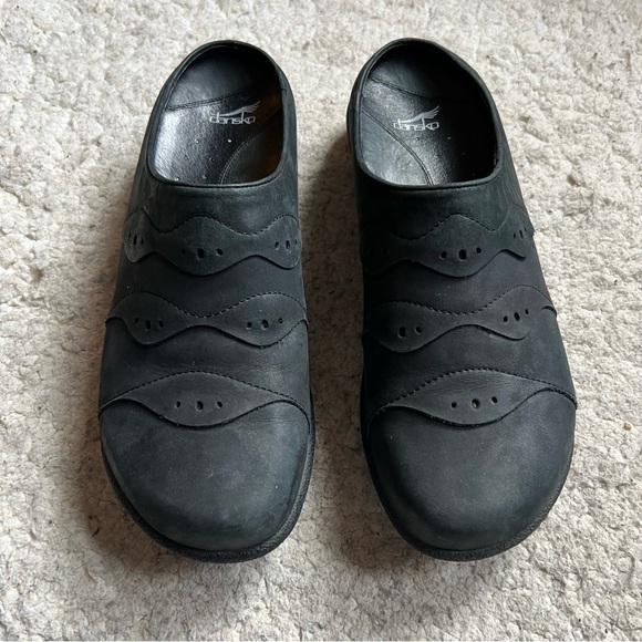 Dansko Black Muted Suede Wavy Slip On Mules Size 41 - Picture 2 of 9
